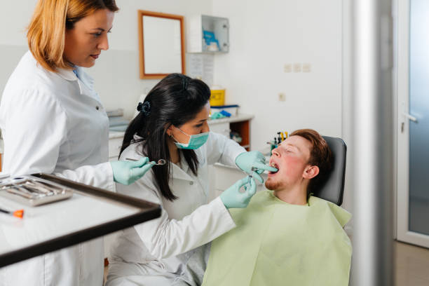 Best Dentist for Dental Trauma  in USA